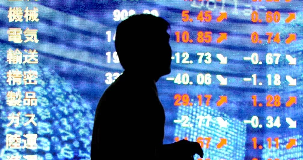 النفط والإنفاق يعيدان تسعير المخاطر في أسواق اليابان